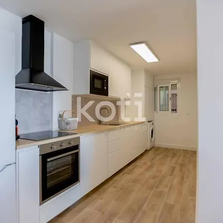 Koti - Diamante Apartment